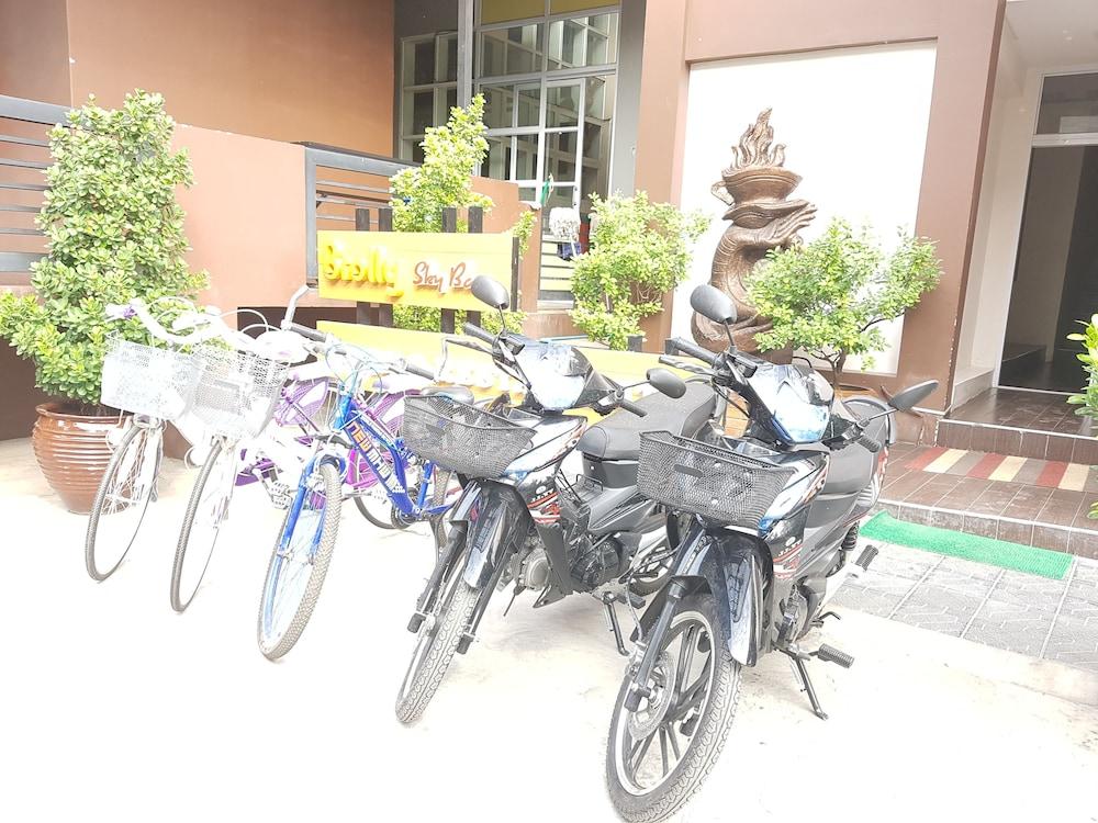 亚达纳尔Oo酒店 曼德勒 外观 照片