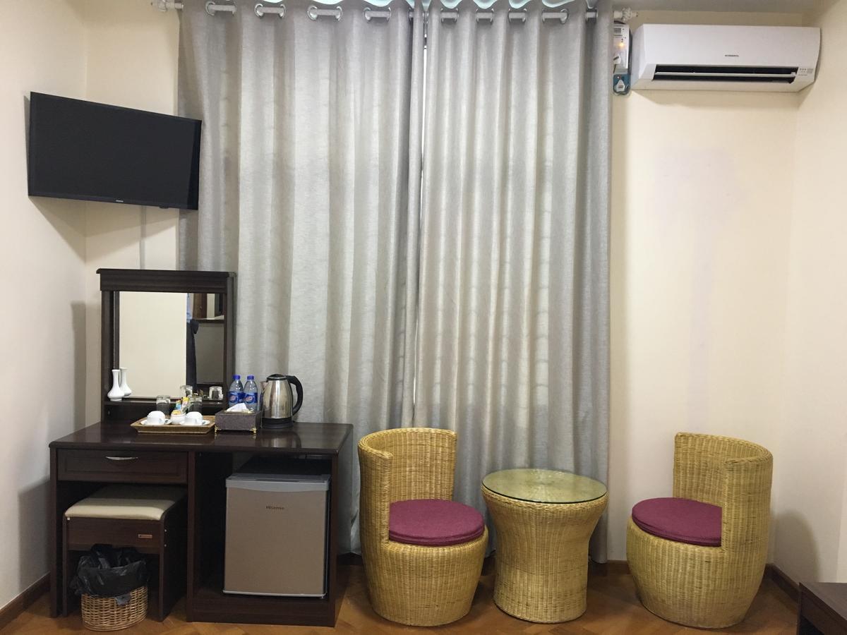 亚达纳尔Oo酒店 曼德勒 外观 照片