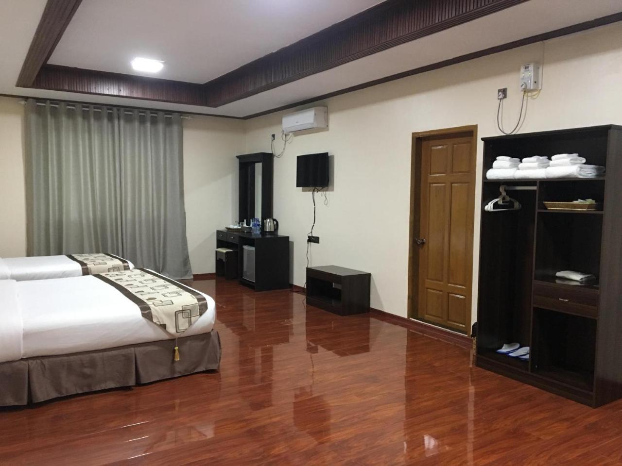亚达纳尔Oo酒店 曼德勒 外观 照片